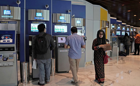 5 Cara Mengambil Uang Di ATM Yang Sudah Kadaluarsa Tercepat