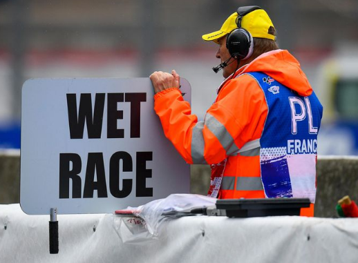 Wet Race Artinya
